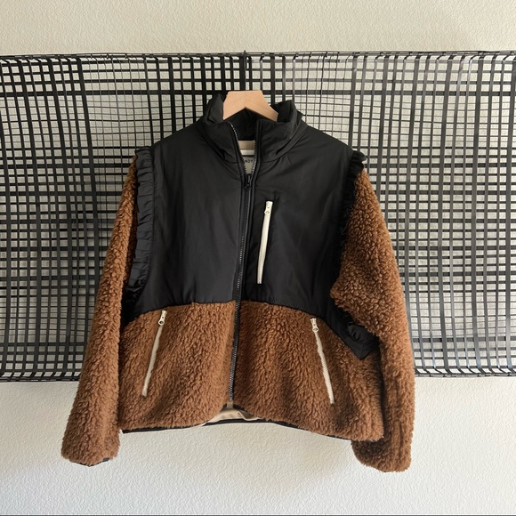 Sandy Liang Mia Fleece - Picture 3 of 11